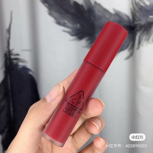 son-3ce-sot-lip-lacquer